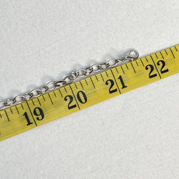 Silver Tone Princess Necklace Clear Tear Drop Rhinestones Varying Sizes - Picture 7 of 10